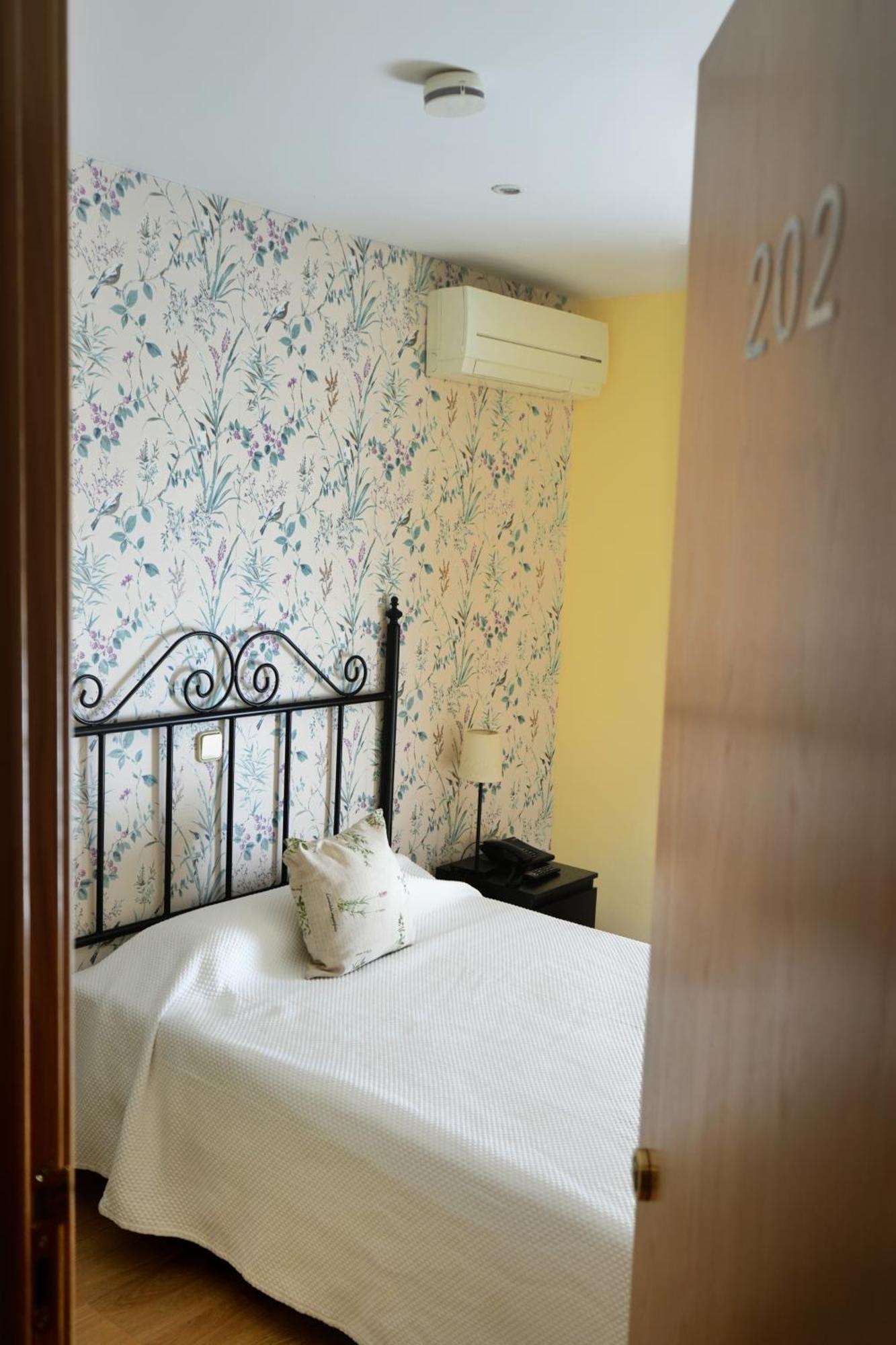 פיידרלבס Hostal Mainz מראה חיצוני תמונה